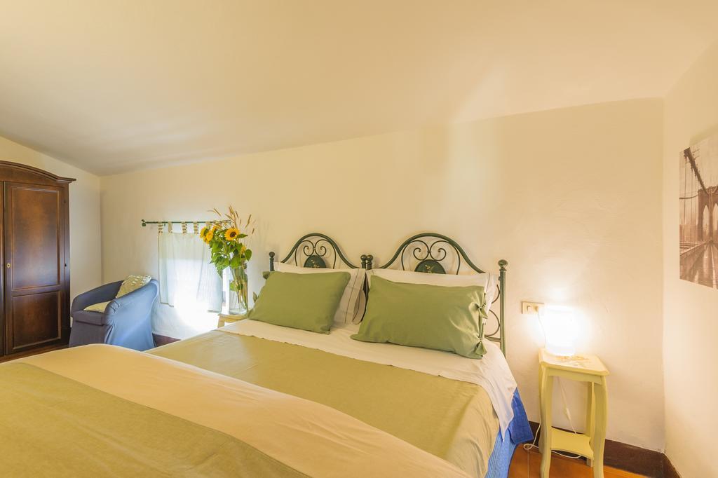 Locanda Di Casalmustia Castelmuzio Szoba fotó