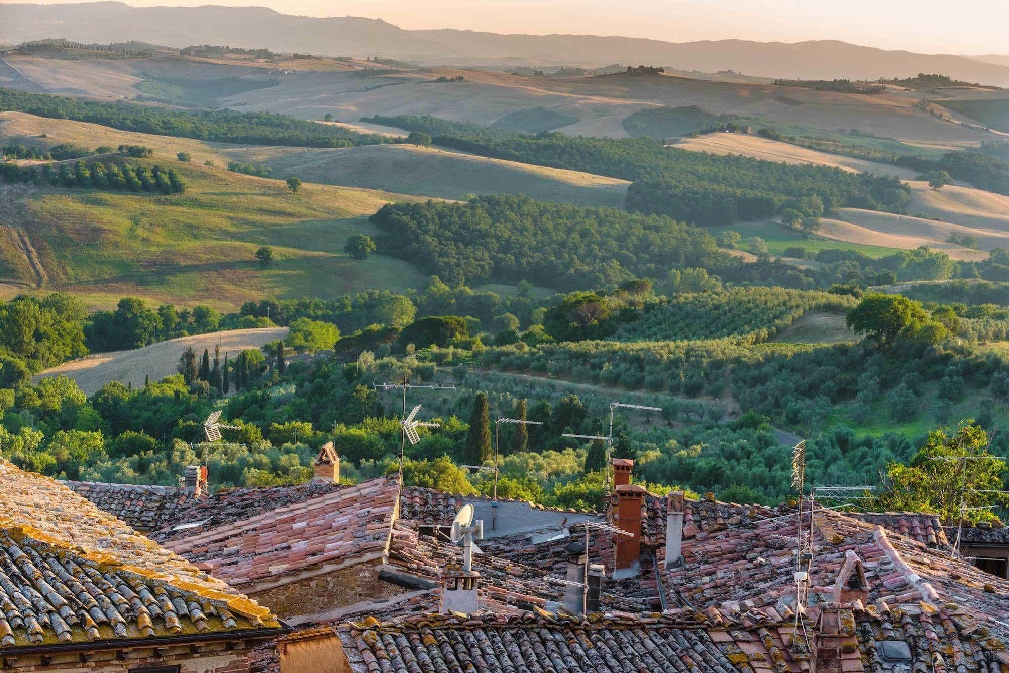 Locanda Di Casalmustia Castelmuzio Kültér fotó