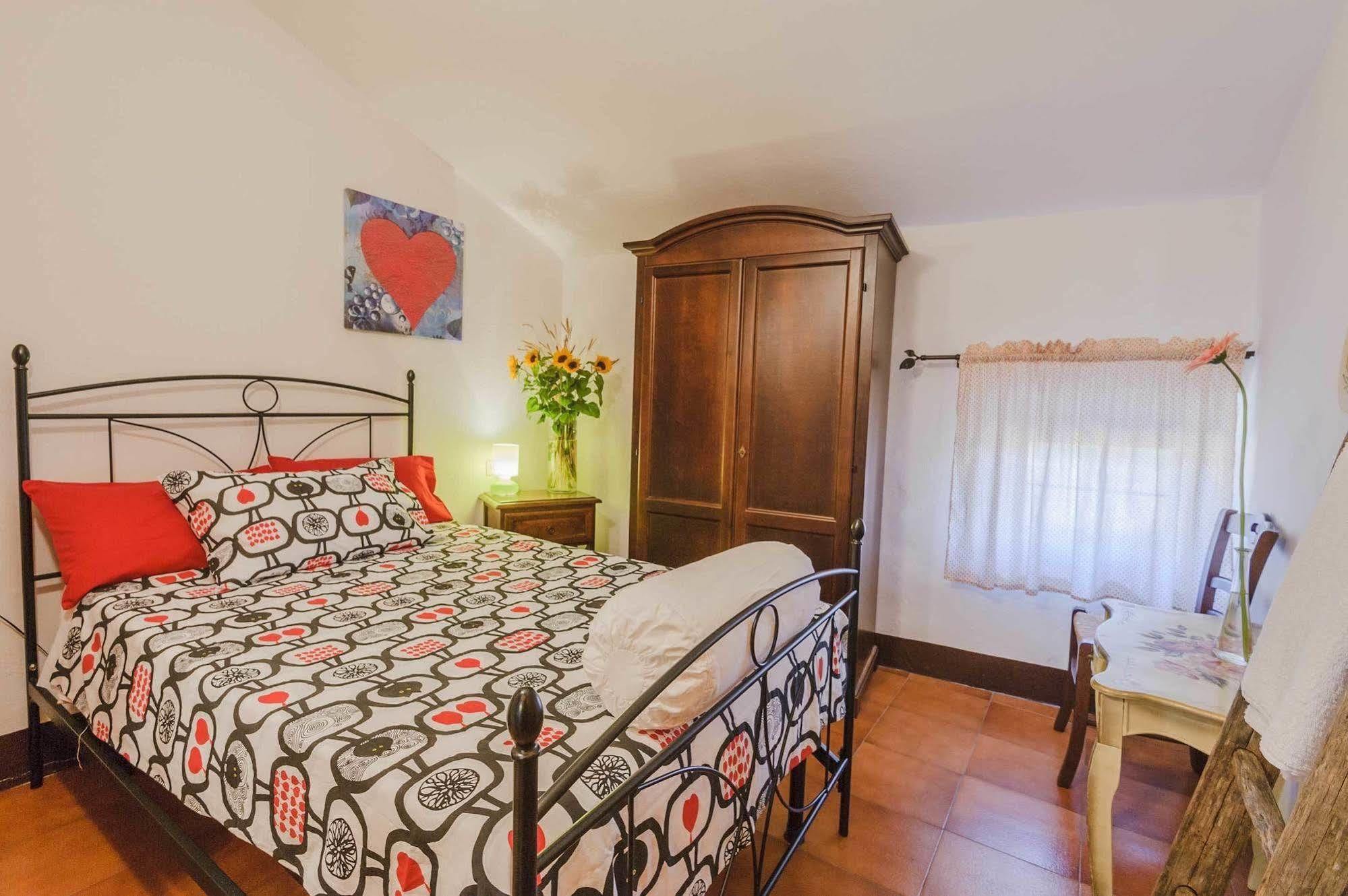 Locanda Di Casalmustia Castelmuzio Kültér fotó